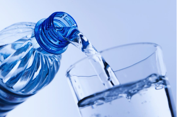 Alkaline Water: The Health Hype Debunked?